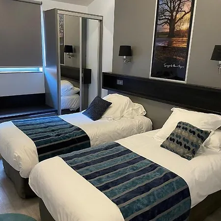 Logis Le Cheval Rouge Hotel 3*