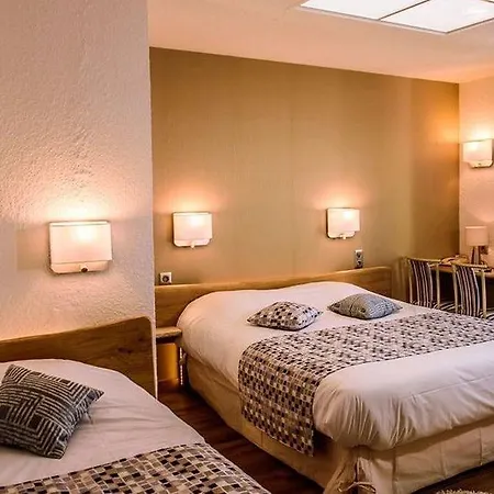 Logis Le Cheval Rouge