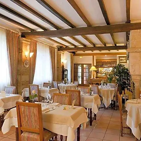 Hotel Logis Le Cheval Rouge Sainte-Menehould