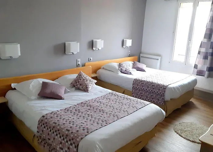 Logis Le Cheval Rouge Hotel