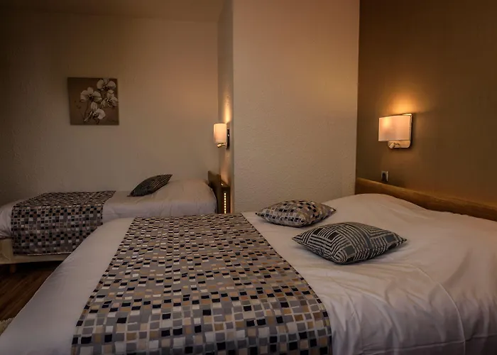 Logis Le Cheval Rouge 3*