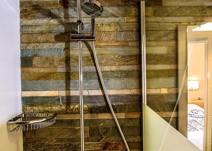 Logis Le Cheval Rouge Hotel Sainte-Menehould